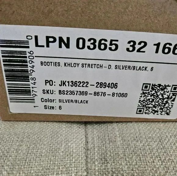 JustFab Khloy Black Studded Heeled Womens Boots Sz 6 - Picture 5 of 7